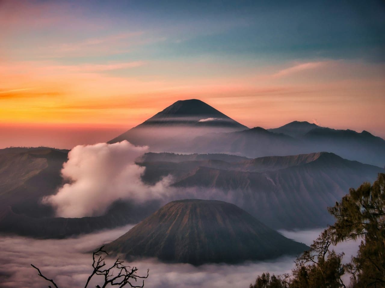 Unforgettable Adventure Travel in Indonesia: 2026 Ultimate Guide to Outdoor Activities - Indonesia eVisa News Article